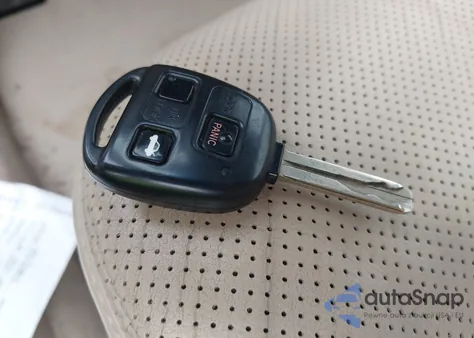 2005 Lexus Es 330 z USA, uszkodzony, nr VIN JTHBA30G355073490